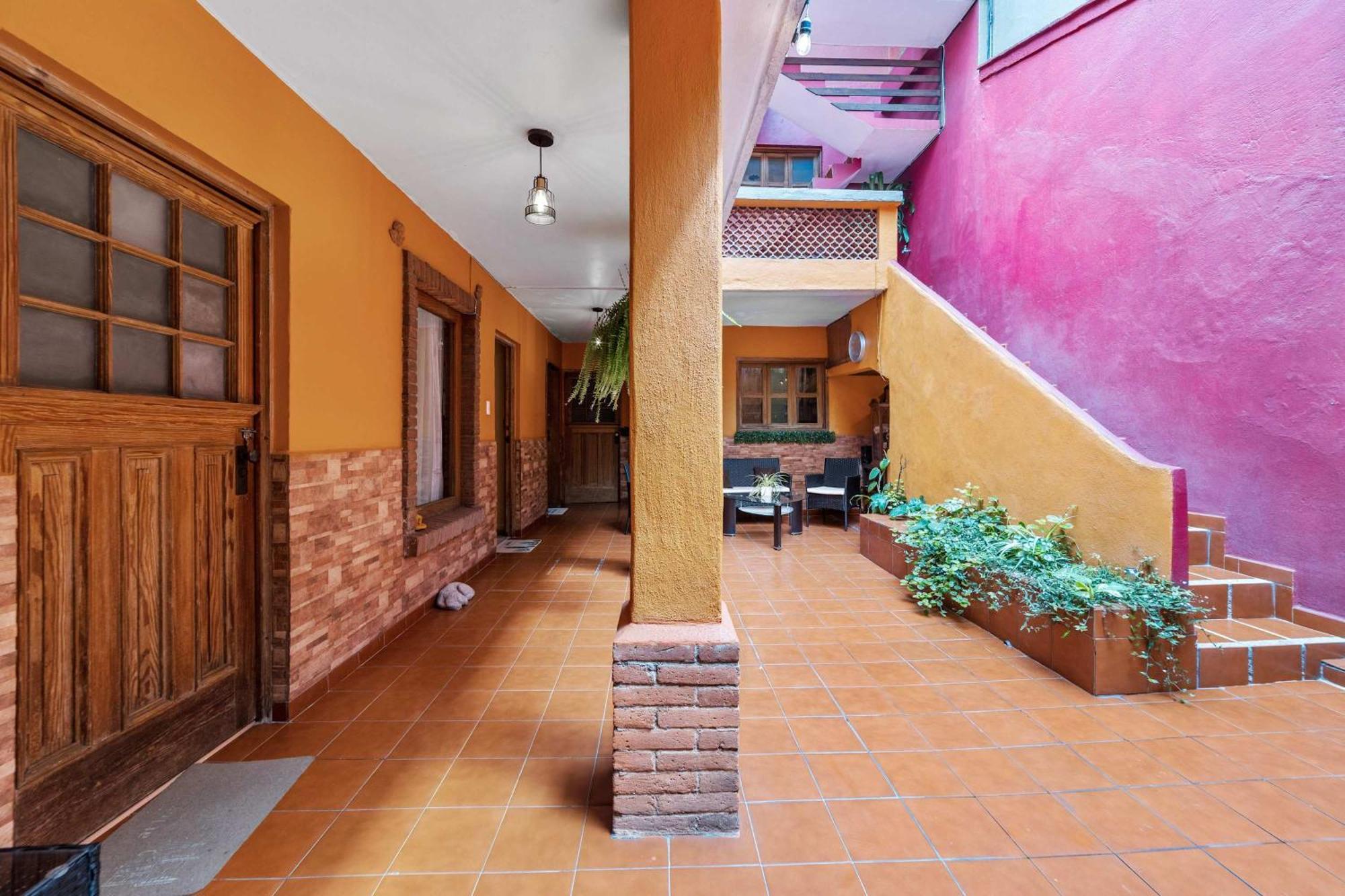 Charming 2-Bedroom Retreat In Lomas De Bezares Meksika Dış mekan fotoğraf